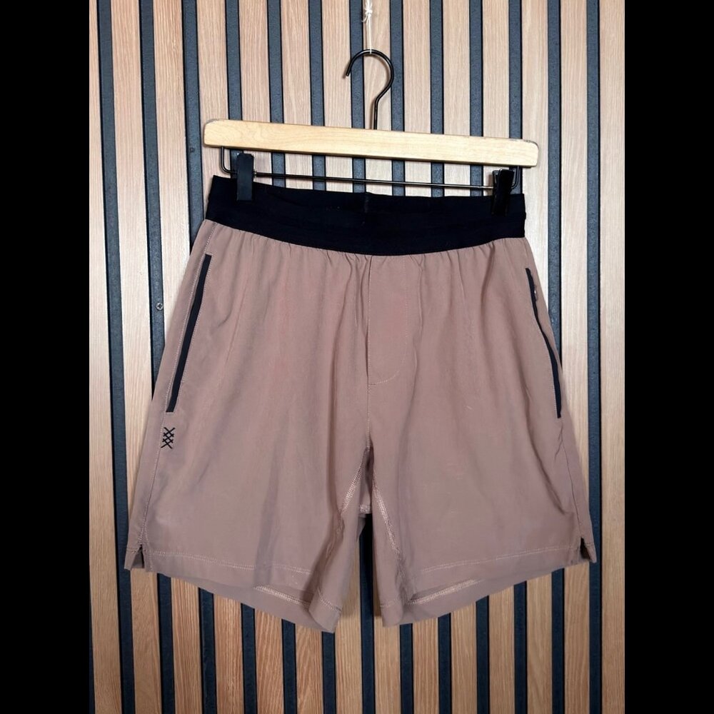 Rhone Shorts Small Mens Brown Mako Tech Athletic Running 7" Inseam
